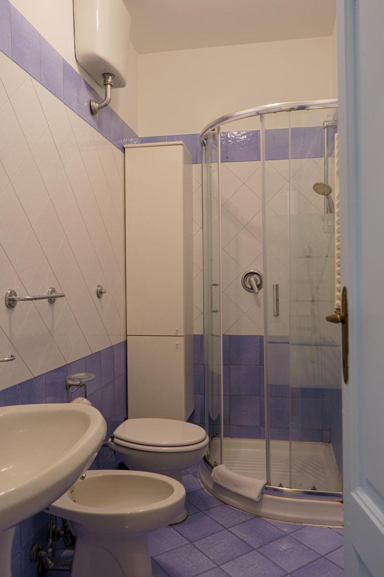 Central 1 Bedroom Apartment In The City Center Floransa Dış mekan fotoğraf