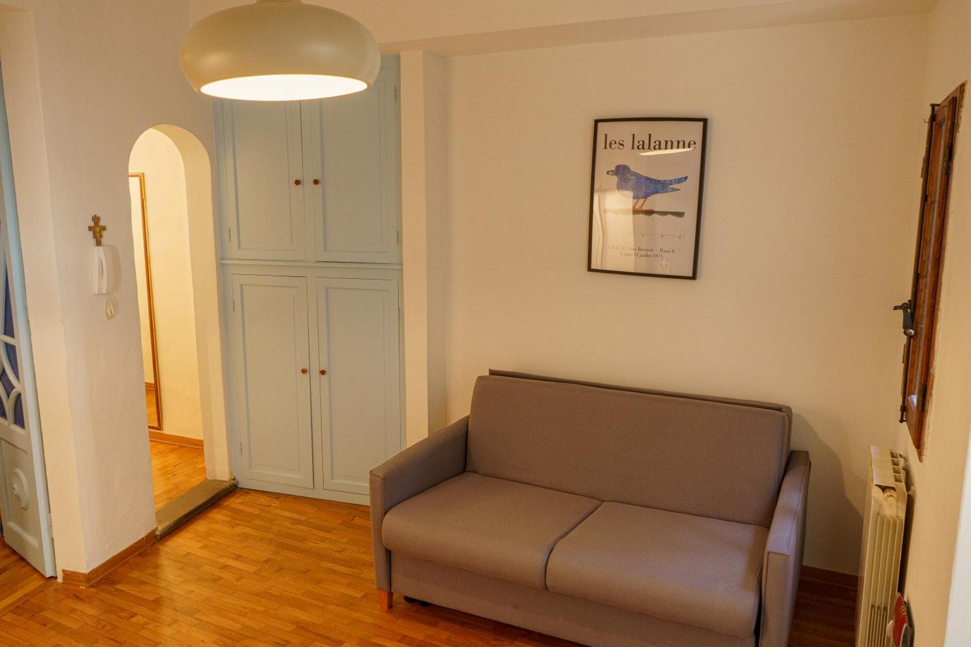 Central 1 Bedroom Apartment In The City Center Floransa Dış mekan fotoğraf